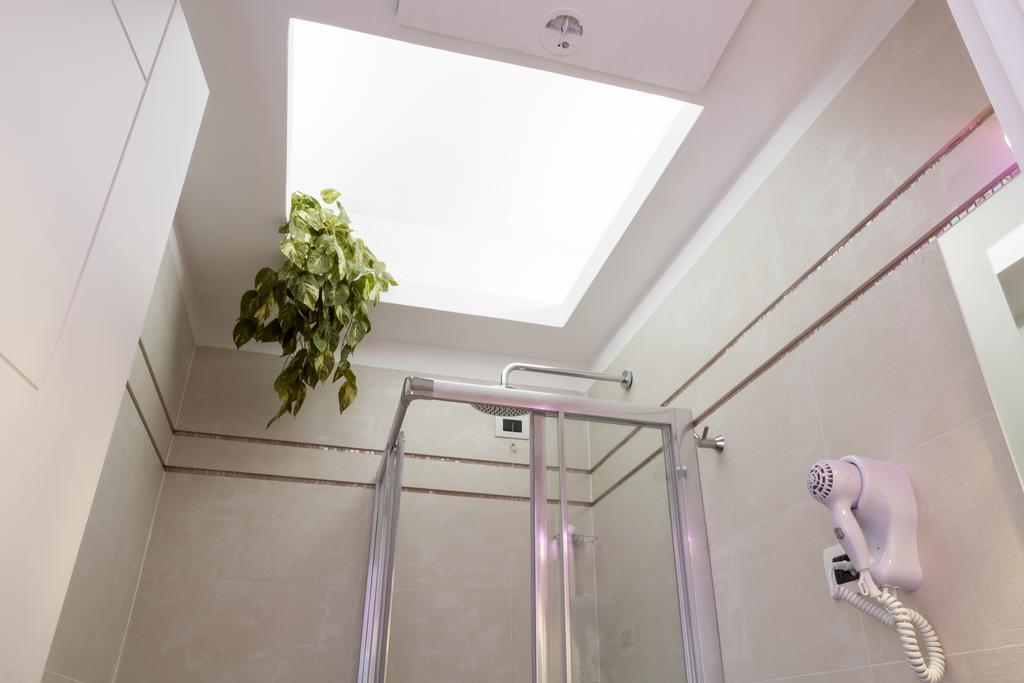 Bevilacqua Bed Roma Santa Croce Rome Ruang foto